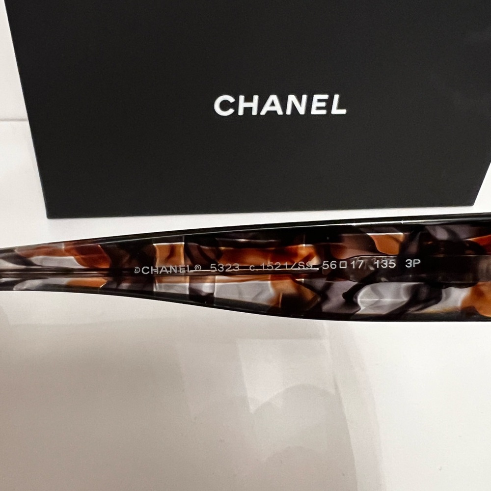 CHANEL Tweed Acetate Brown/Gray Sunglasses (CH5323) w/ Polarized Lenses - Picture 7 of 7